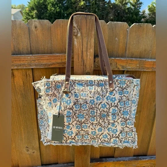 Myra Bag-San Ysidro Falls Floral Weekender Bag - Picture 11 of 15